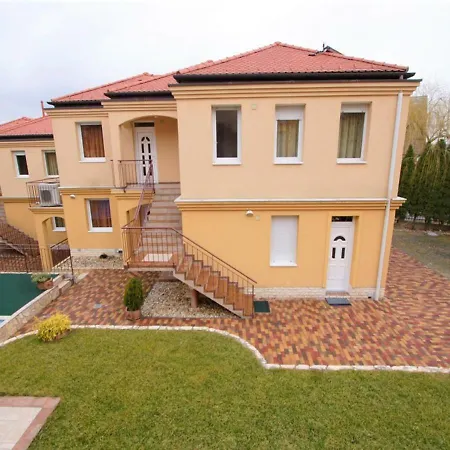 Garda Apartman5 * Hévíz